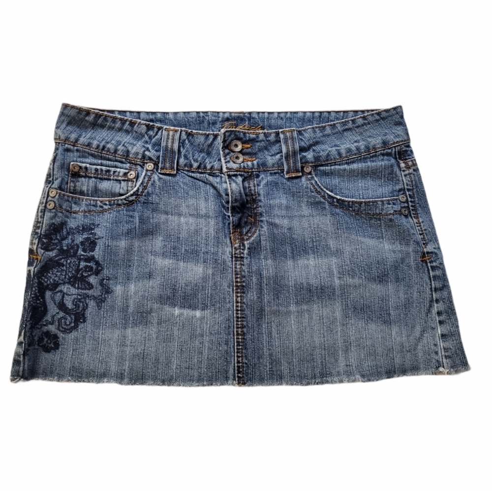 JORDACHE  Jean Mini Skirt with Embroidery size 7